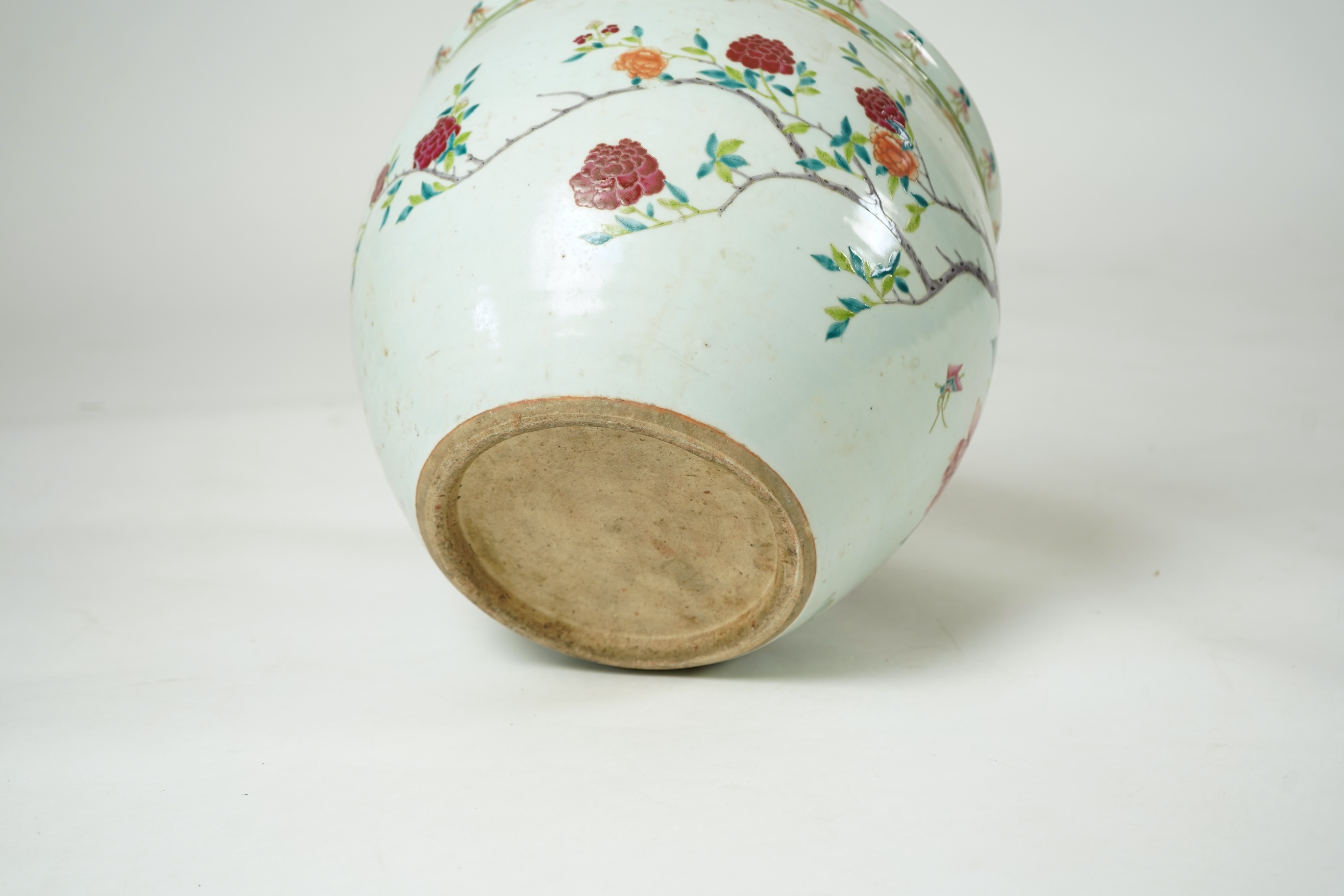 A Chinese famille rose jardinere, 19th century